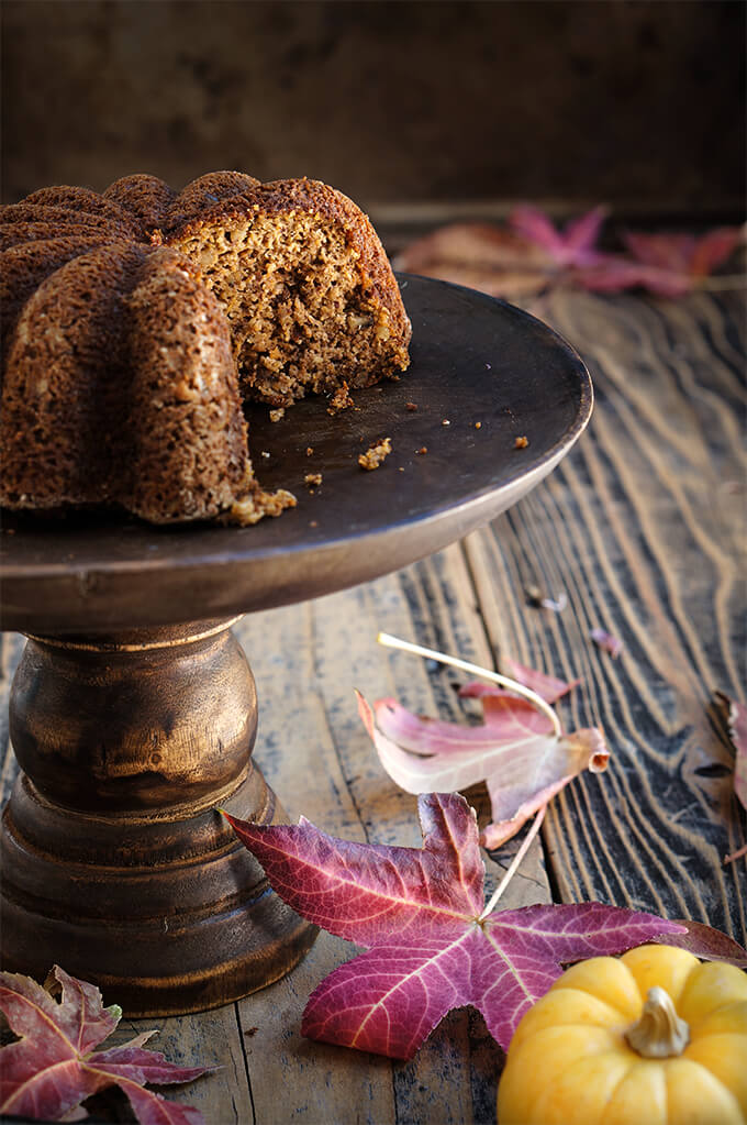 Flourless pumpkin coconut bread with spiced pecan pumpkin butter | www.viktoriastable.com