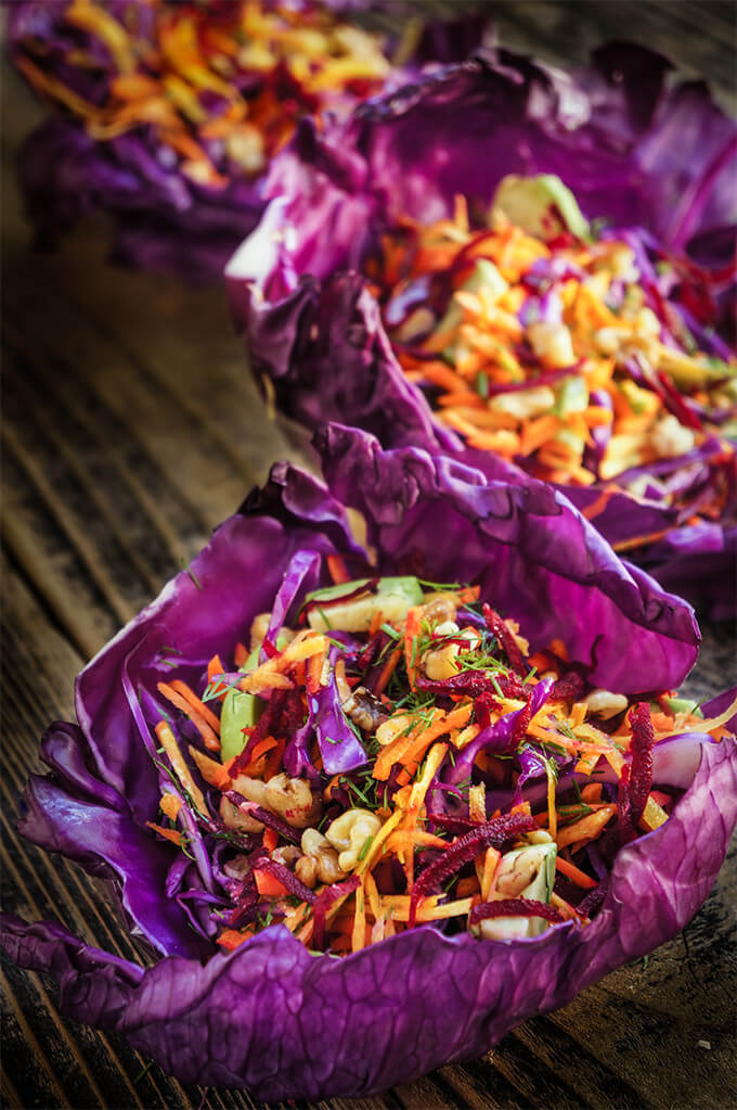 Fall superfood, detox salad | www.viktoriastable.com 