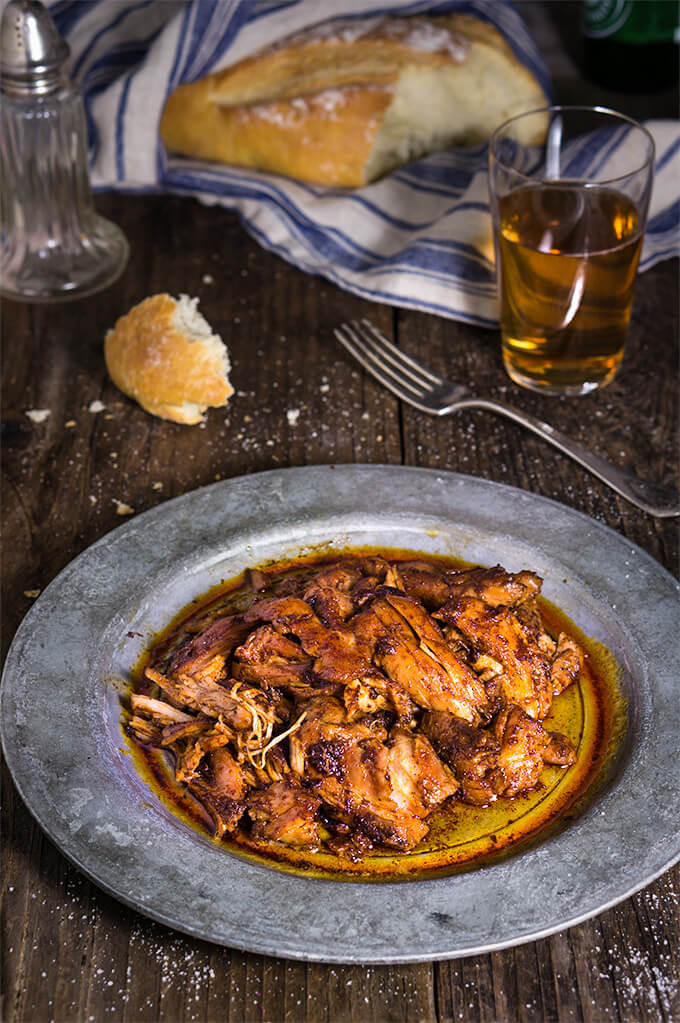 2-ingredient paprika chicken - you wouldn't believe how flavorful, delicious, and melt-in-your mouth this chicken is, not to mention completely hands-off! | www.viktoriastable.com