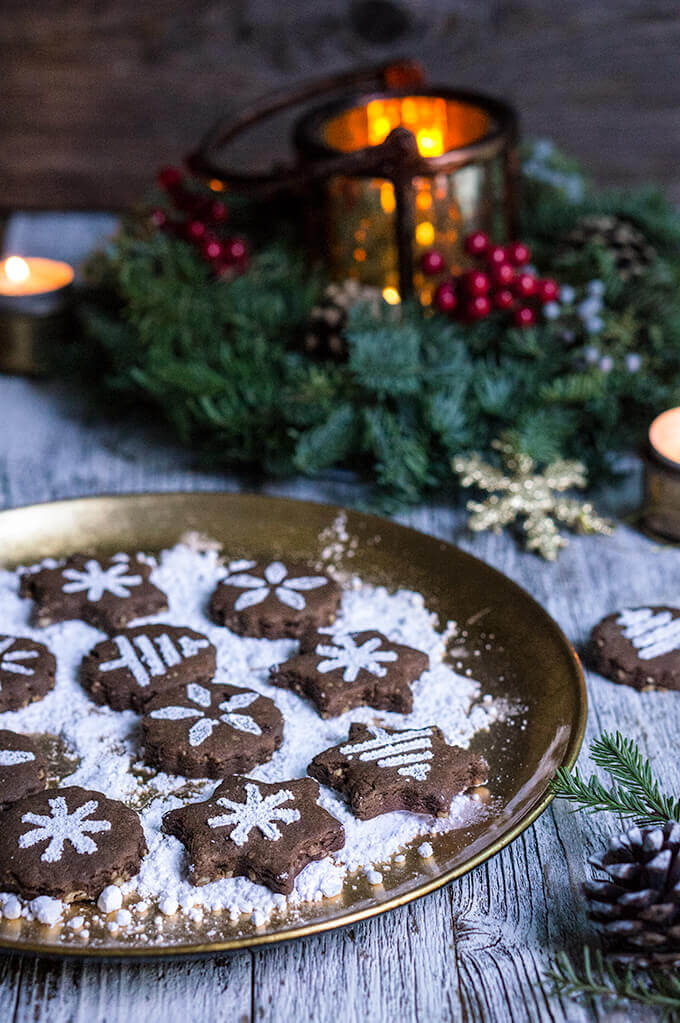 Mexican chocolate shortbread cookies - enriched with dark chocolate, and flavored with spicy cinnamon, and hot cayenne pepper, they are the perfect, melt-in-your-mouth crumbly morsel that has both an intense chocolaty flavor, and warmth and heat from the spices.| www.viktoriastable.com