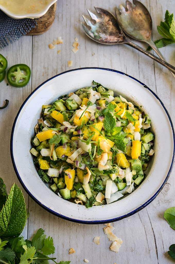 Exotic salsa - crunchy veggies, juicy fruits, and exotic perfume of kaffir limes, guava, fresh mint and cilantro - this salsa is super flavorful and delicious, and a great accompaniment for grilled seafood. | www.viktoriastable.com