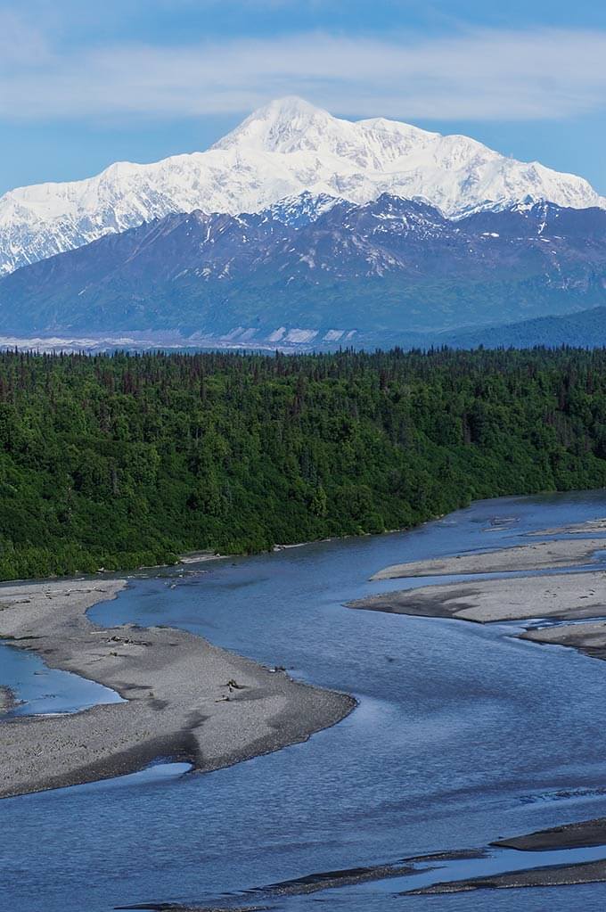 Into the wild Alaska - 6-day road trip | www.viktoriastable.com