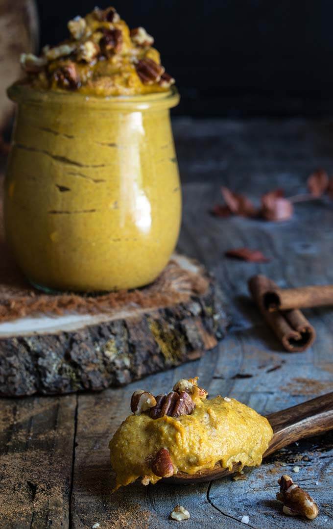 Cinnamon pecan pumpkin butter - a cross between a nut and fruit butter, with creamy texture and rich flavors of pecans and maple syrup, reminiscent of a pumpkin pie filling. | www.viktoriastable.com