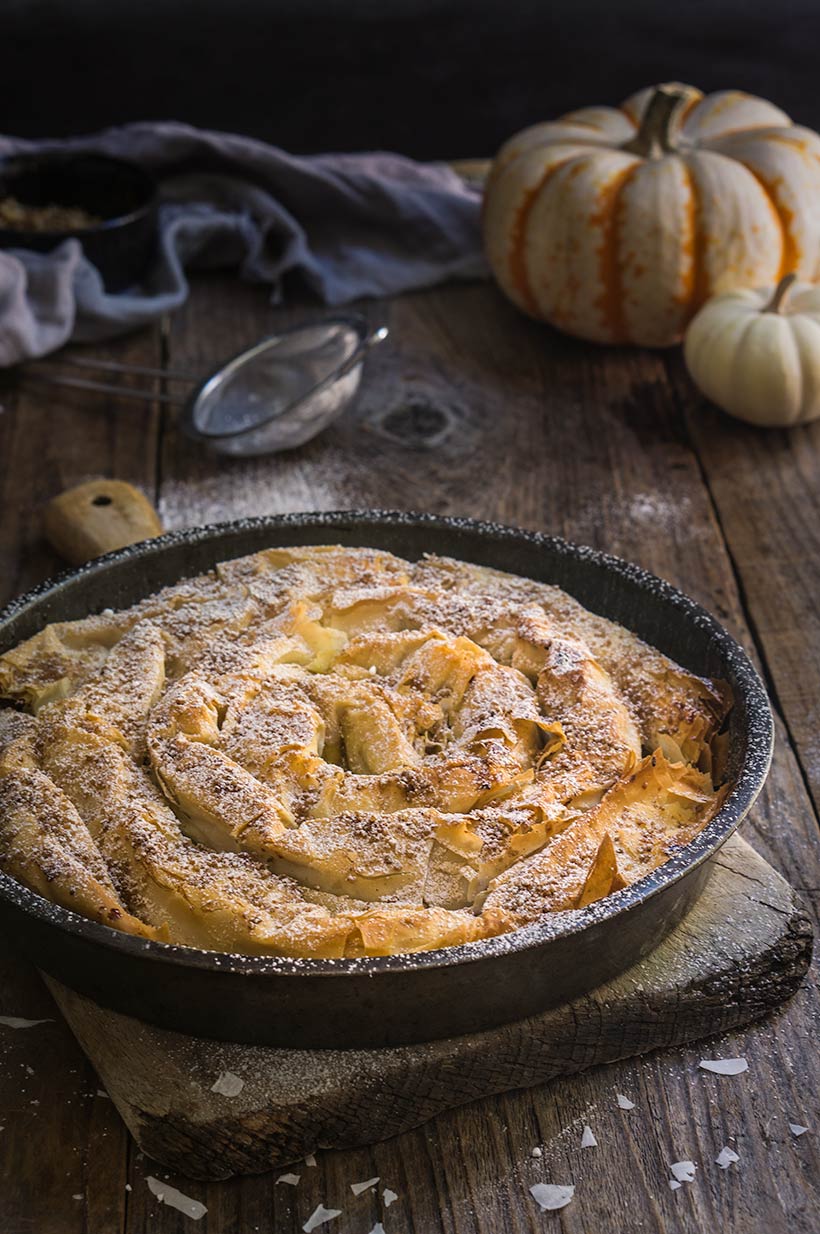 Pumpkin strudel | www.viktoriastable.com