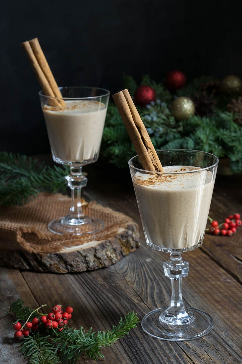 Jamie Oliver's eggnog | www.viktoriastable.com